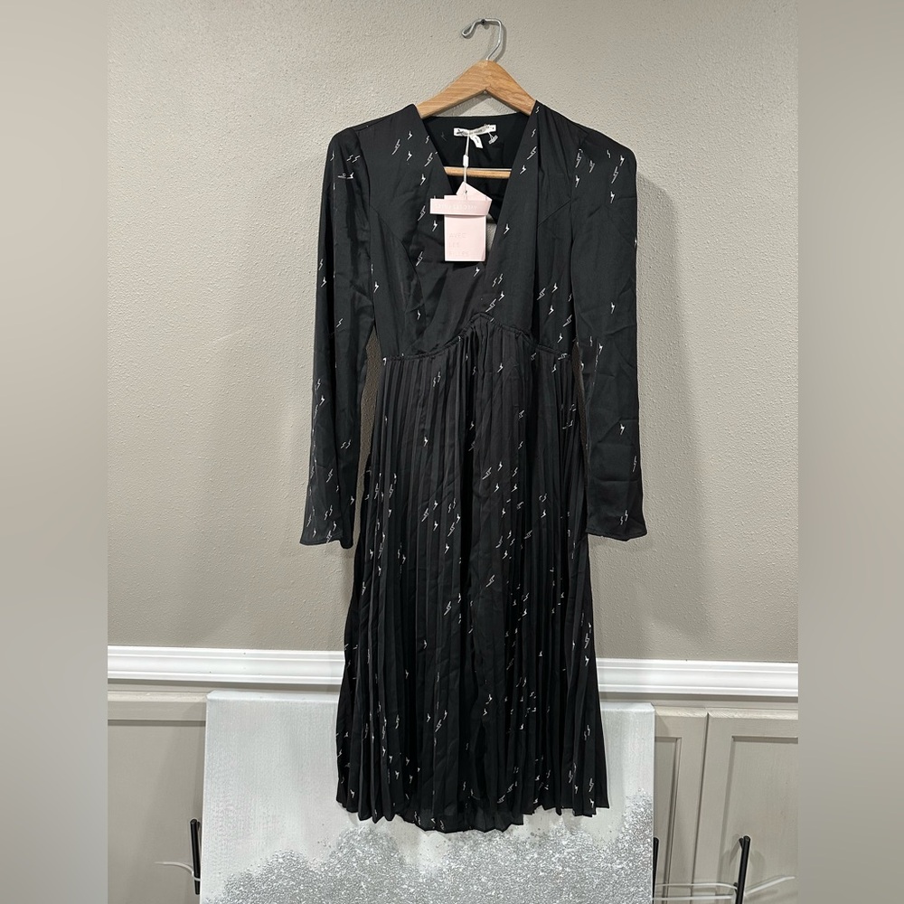NWT Avec Les Filles Lighting Bolt Long Sleeve Pleated Dress Size 4 - Picture 4 of 10